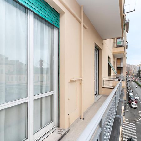 Apartmán 9Min Centro E Stazione Ferroviaria Janov Exteriér fotografie
